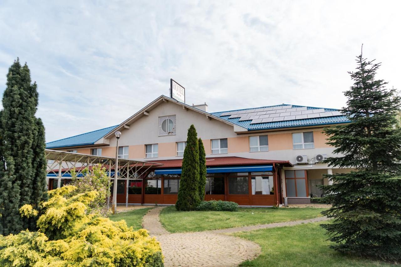 Panorama Hotel Бекесксаба Екстериор снимка